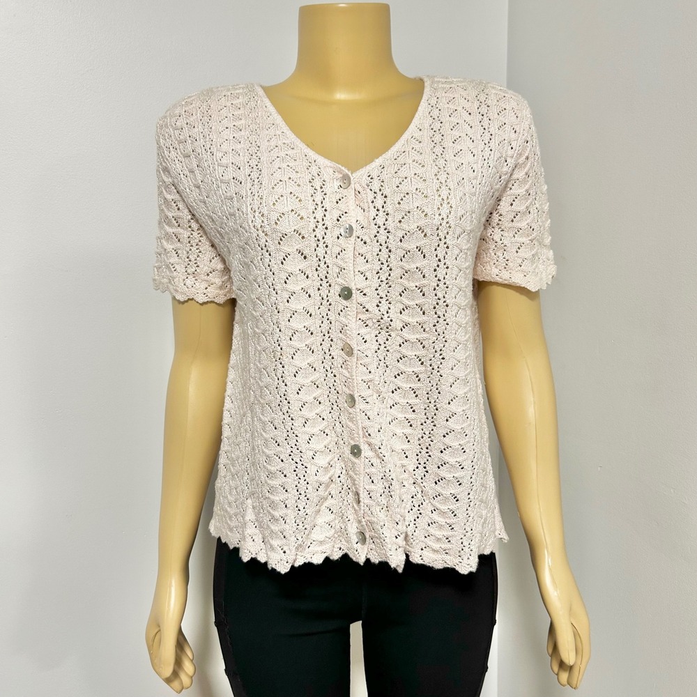 Retro Vintage 90s Pink Pointelle Knit crochet Cardigan Short Sleeve Medium stain